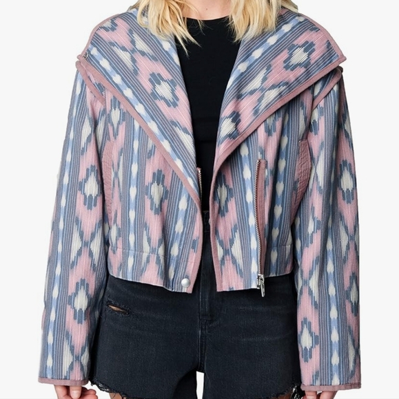 Blank NYC Jackets & Blazers - ⛄️ Blank NYC Printed Moto Jacket